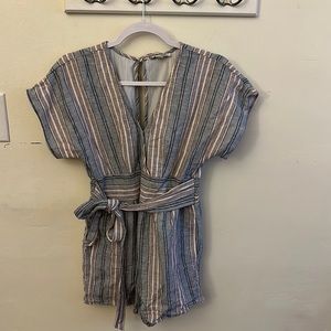 American Eagle Romper